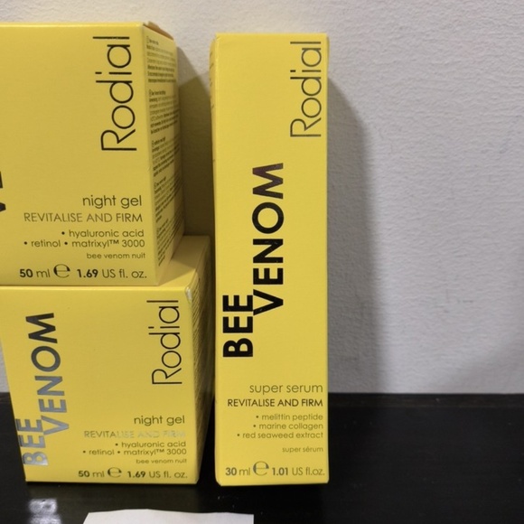Rodial BEE VENOM Night Cream & SUPER SERUM Revitalize And Firm x3 bundle - Picture 2 of 7